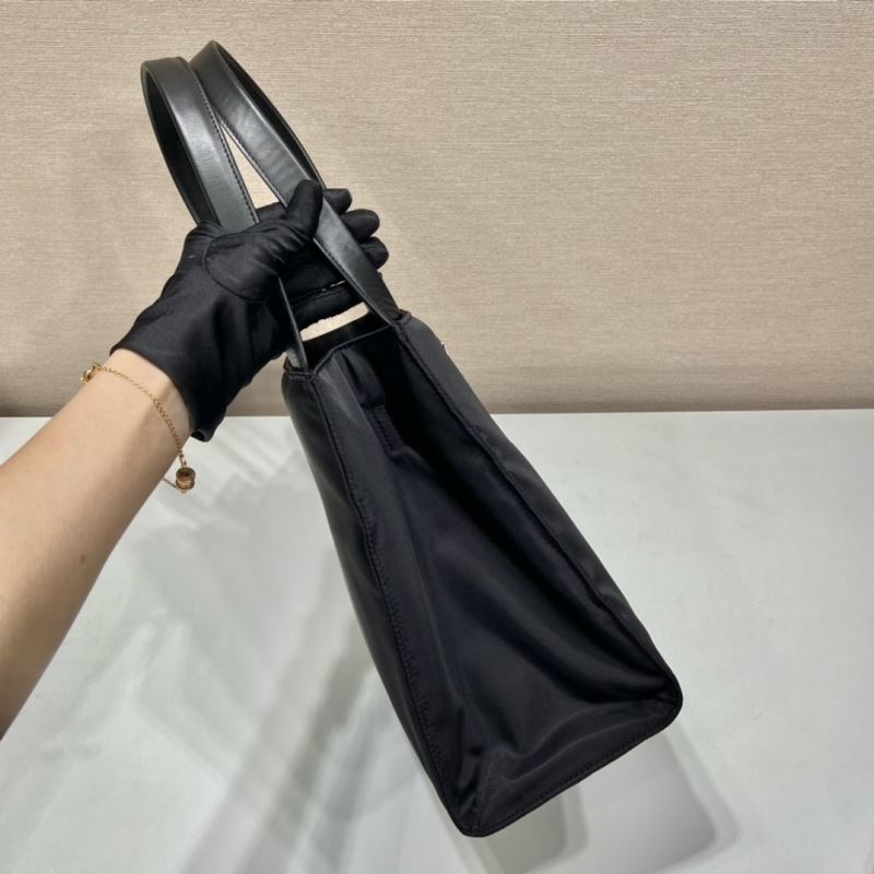 Pra*a tote bags
